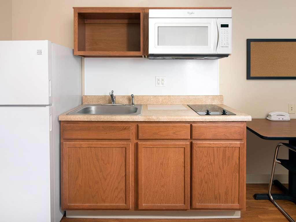 Extended Stay America Select Suites - Wichita - North Zimmer foto