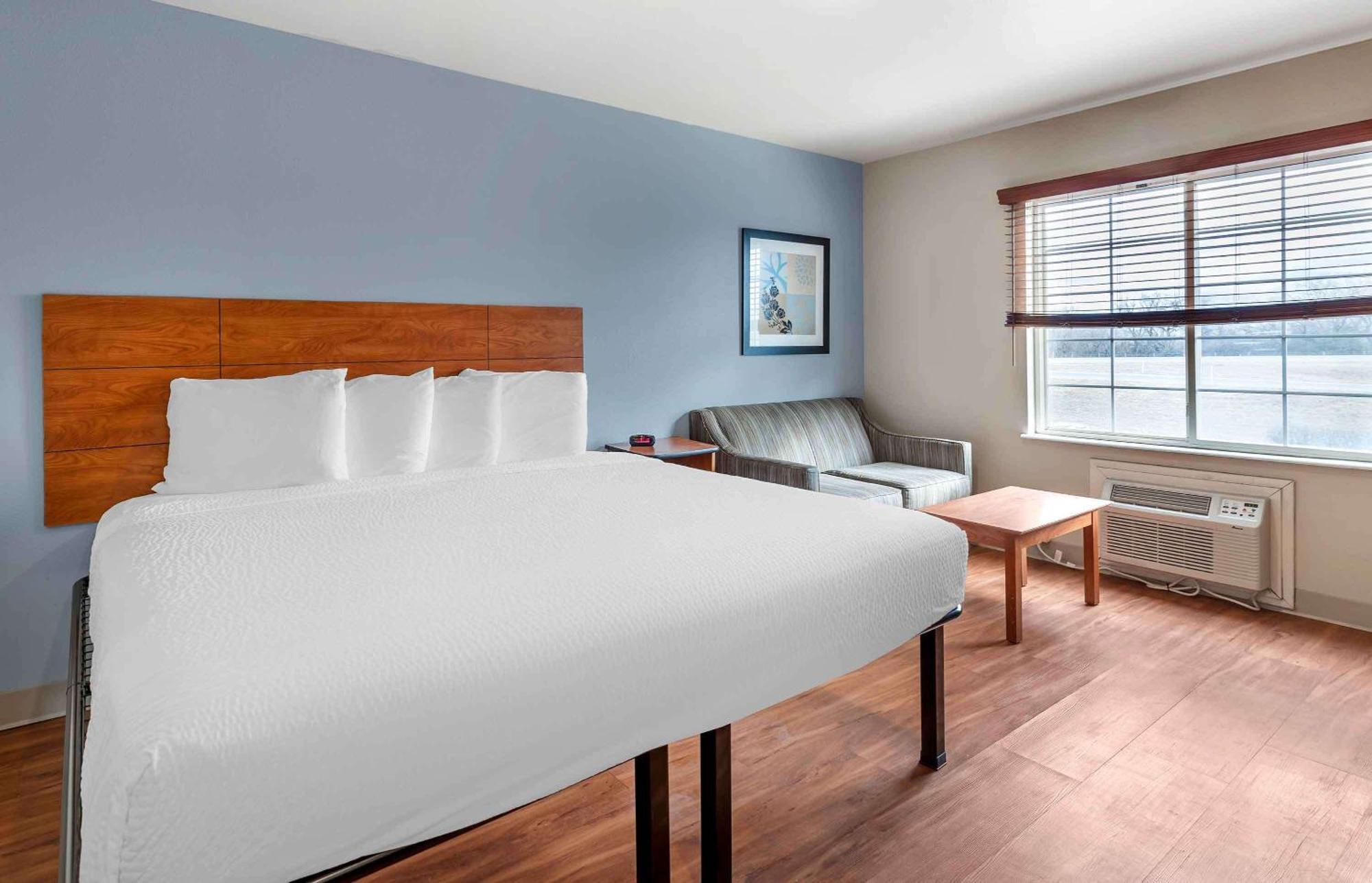 Extended Stay America Select Suites - Wichita - North Exterior foto