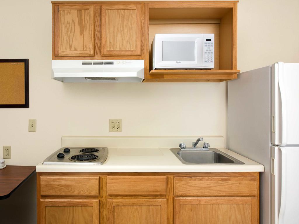 Extended Stay America Select Suites - Wichita - North Exterior foto