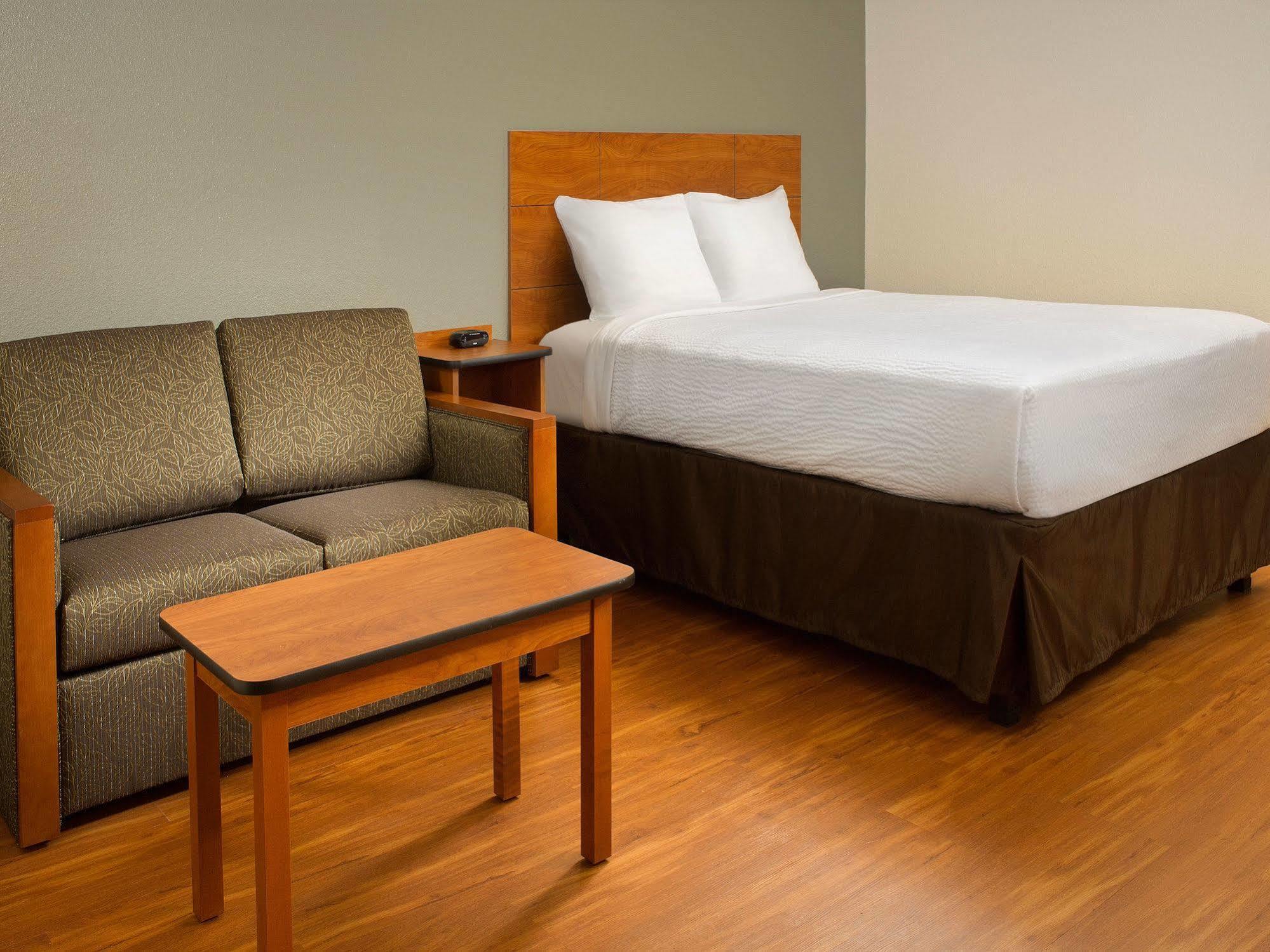 Extended Stay America Select Suites - Wichita - North Exterior foto