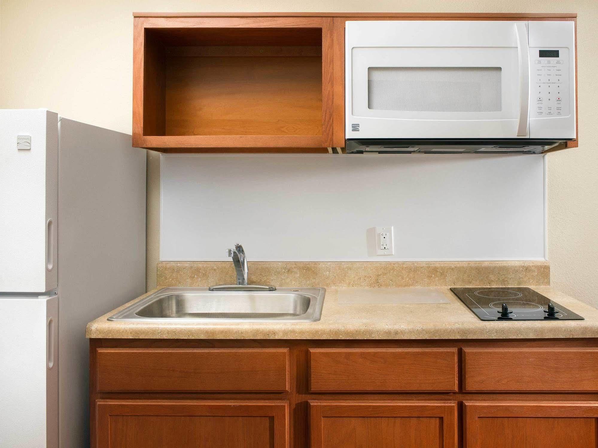 Extended Stay America Select Suites - Wichita - North Exterior foto